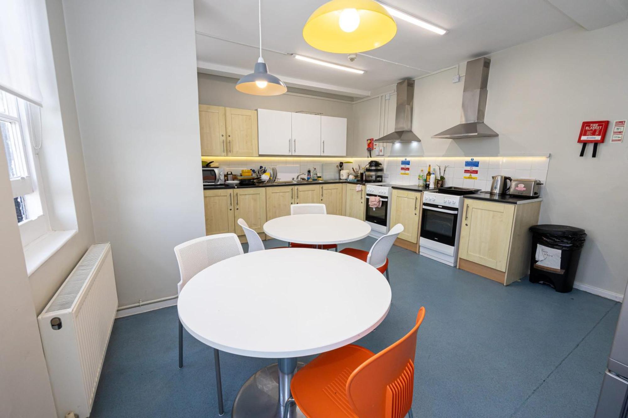Spacious Room With Shared Facilities 伦敦 外观 照片